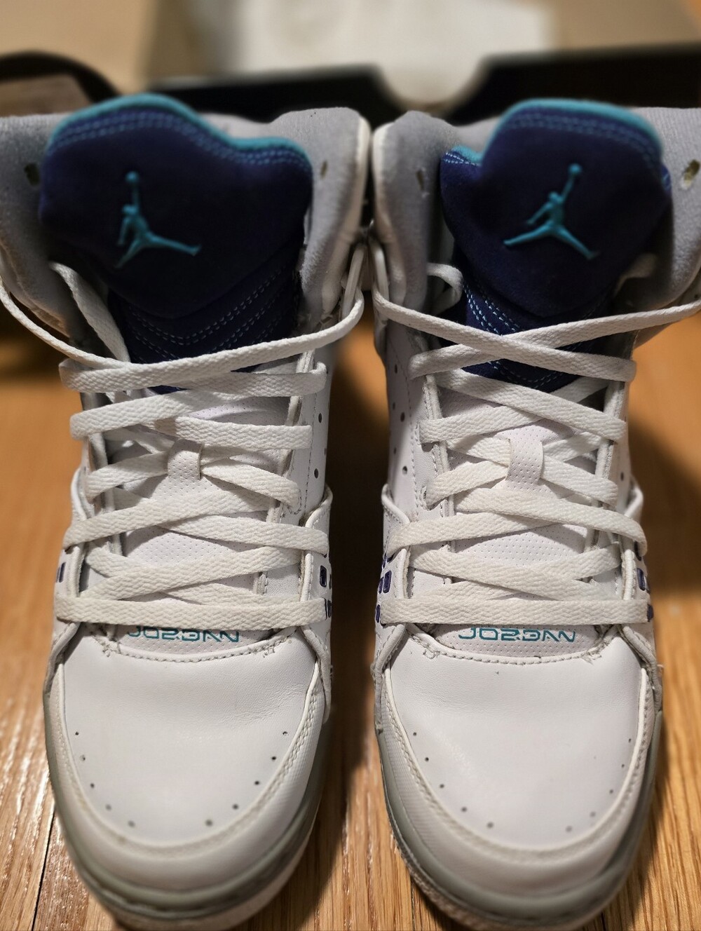 Jordan Youth White and Teal Low-Top Sneakers